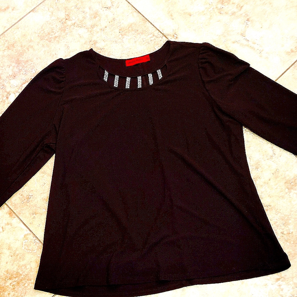 LOVE SCARLETT - Black Blouse
